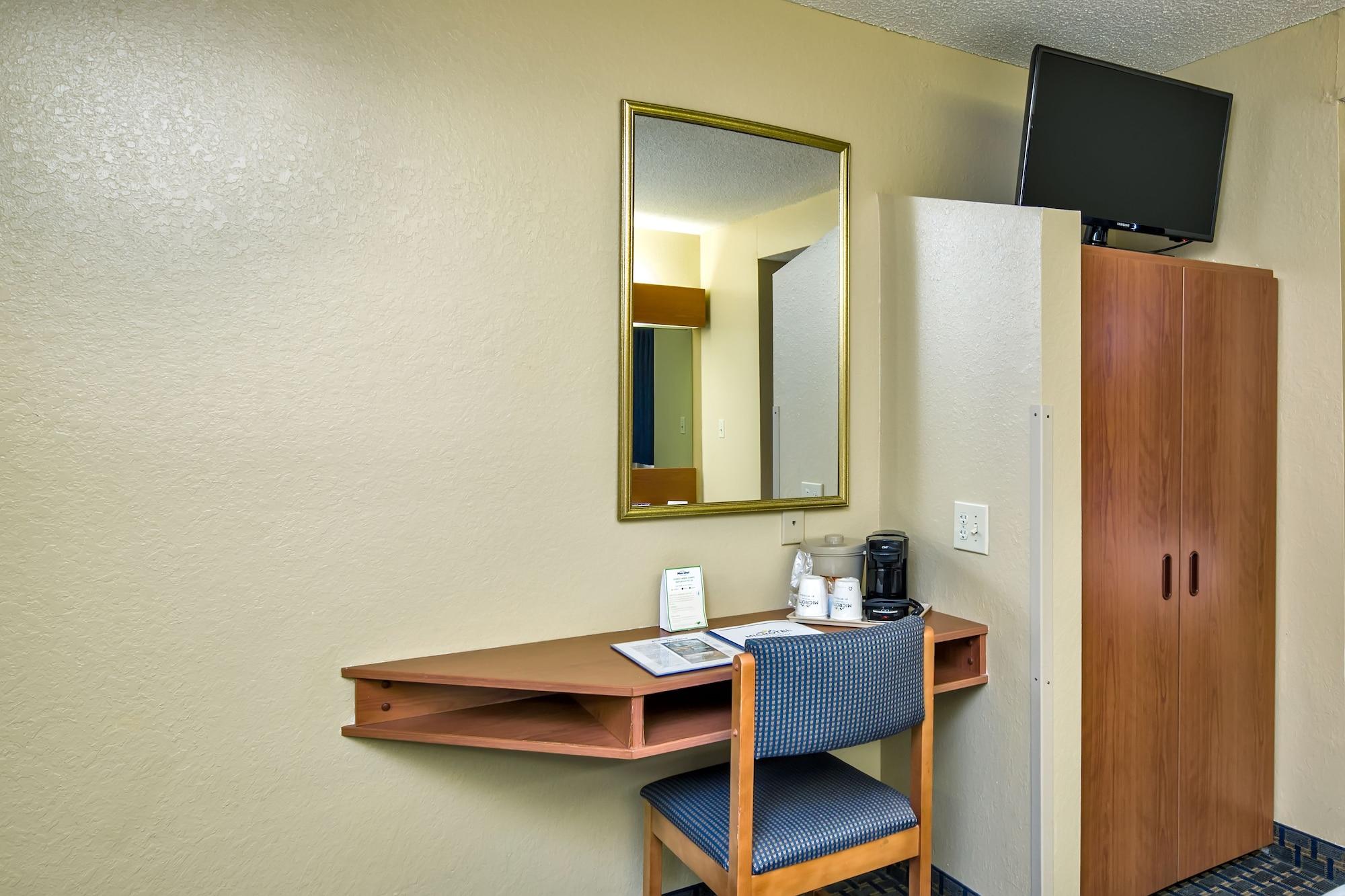 Microtel Inn & Suites Leesburg Eksteriør bilde