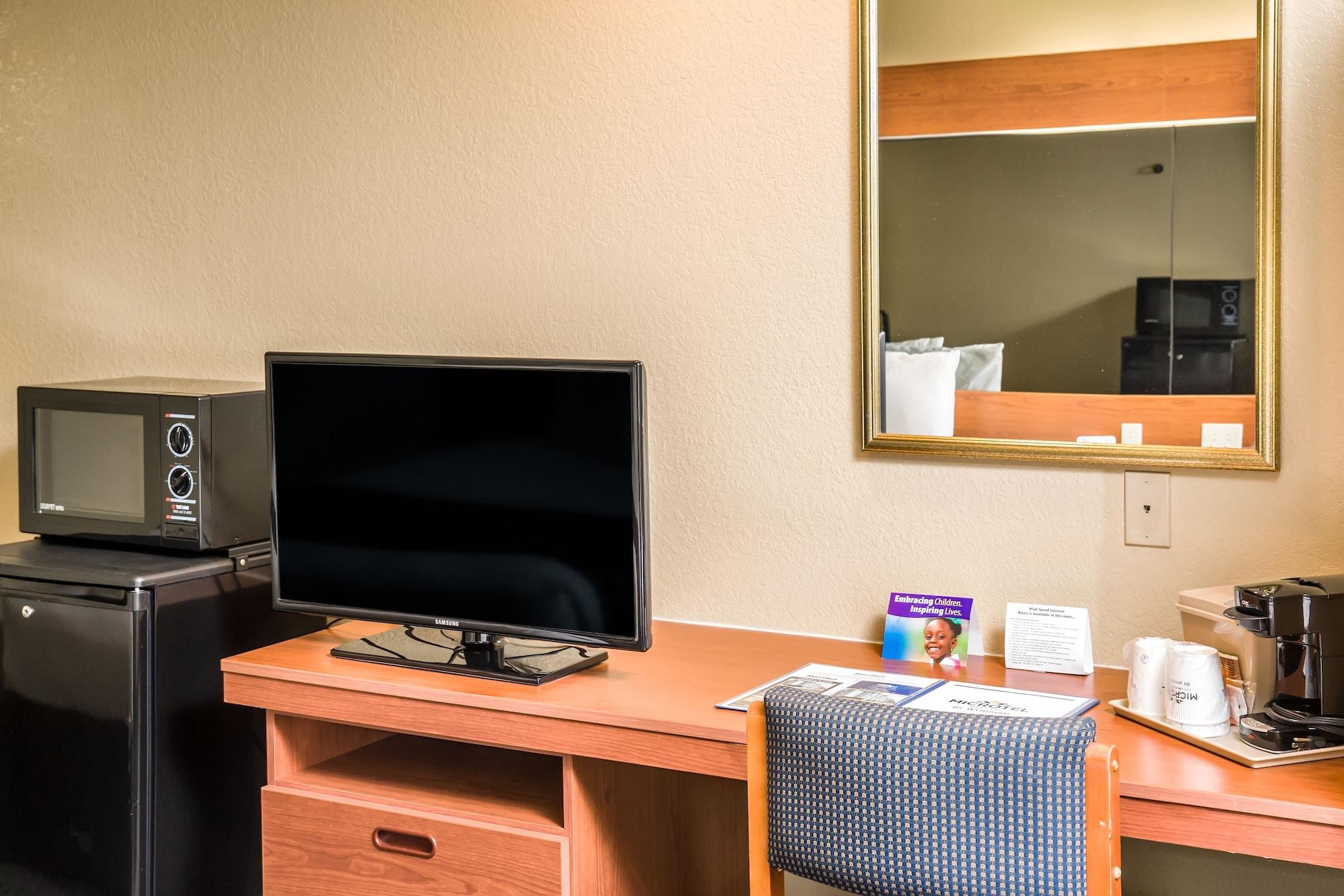 Microtel Inn & Suites Leesburg Eksteriør bilde